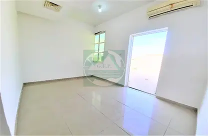 شقة - 1 حمام للايجار في فيلات مدينة خليفة آيه - مدينة خليفة أ - مدينة خليفة - أبوظبي