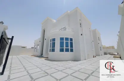 فيلا - 6 غرف نوم - 8 حمامات للايجار في مركز محمد بن زايد - مدينة محمد بن زايد - أبوظبي