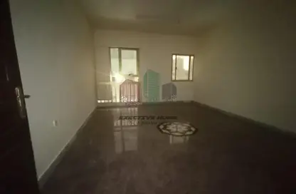 Empty Room image for: Apartment - 1 Bedroom - 2 Bathrooms for rent in Emirates Tower - Hamdan Street - Abu Dhabi, Image 1