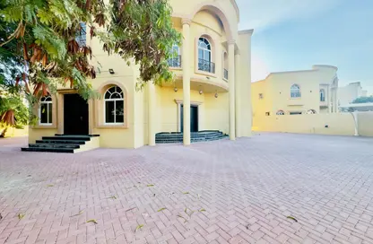 فيلا - 5 غرف نوم - 6 حمامات للايجار في البرشاء جنوب 2 - جنوب البرشاء - البرشاء - دبي