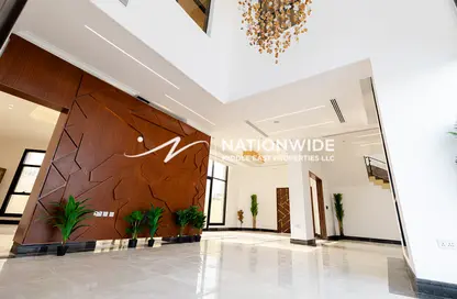 Reception / Lobby image for: Villa - 5 Bedrooms - 6 Bathrooms for sale in West Yas - Yas Island - Abu Dhabi, Image 1