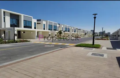 تاون هاوس - 3 غرف نوم - 3 حمامات للايجار في شمس تاون هاوسيس - تاون سكوير - دبي تاون هاوس - 3 غرف نوم - 3 حمامات للايجار في شمس تاون هاوسيس - تاون سكوير - دبي