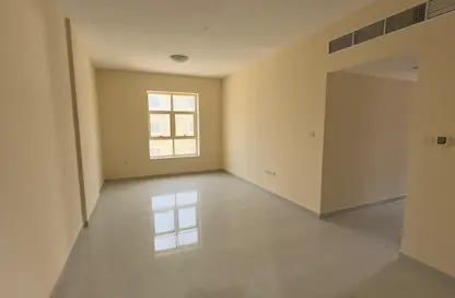 Apartment - 2 Bedrooms - 2 Bathrooms for rent in Al Rashidiya 2 - Al Rashidiya - Ajman