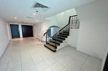 Duplex - 4 Bedrooms - 6 Bathrooms for rent in Bel Ghailam Tower - Corniche Road - Abu Dhabi