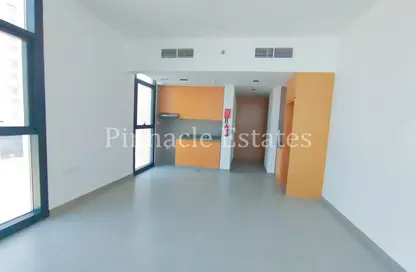 Apartment - 1 Bathroom for rent in Souks Residential - Al Mamsha - Muwaileh - Sharjah