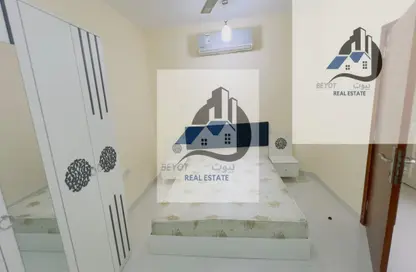 شقة - غرفة نوم - 2 حمامات للايجار في مساكن كورنيش عجمان - طريق كورنيش عجمان - عجمان