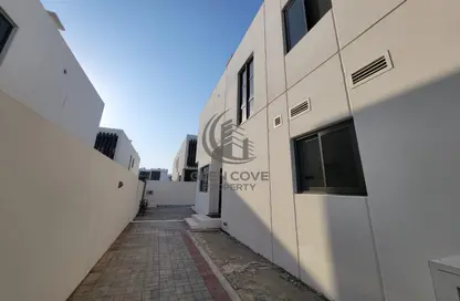 Terrace image for: Townhouse - 3 Bedrooms - 5 Bathrooms for rent in Zinnia - Damac Hills 2 - Dubai, Image 1