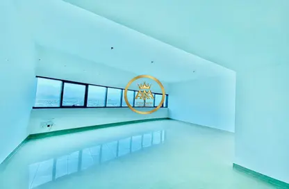 شقة - 3 غرف نوم - 5 حمامات للايجار في شارع التعاون - التعاون - الشارقة