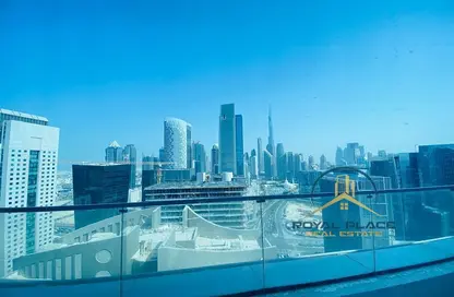 مكتب - استوديو - 2 حمامات للايجار في برج بارك لين - الخليج التجاري - دبي