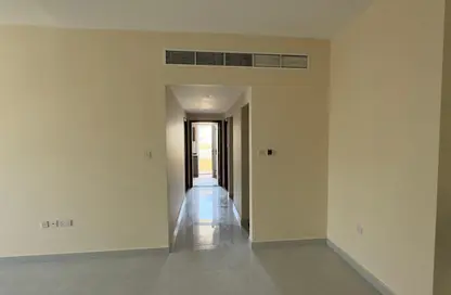 Apartment - 2 Bedrooms - 3 Bathrooms for rent in Al Rashidiya 2 - Al Rashidiya - Ajman