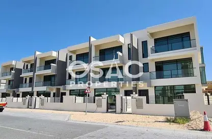 Villa - 4 Bedrooms - 5 Bathrooms for rent in District 15 - Jumeirah Village Circle - Dubai