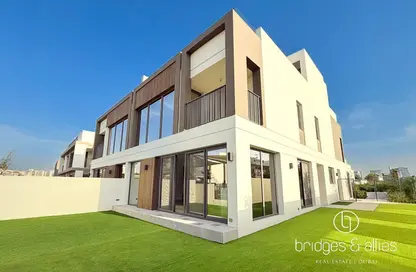 Villa - 4 Bedrooms - 5 Bathrooms for rent in Aura - Tilal Al Ghaf - Dubai