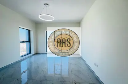 Apartment - 2 Bedrooms - 3 Bathrooms for rent in Titanium Tower - Al Karama - Dubai