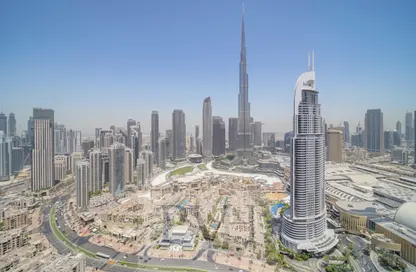 Apartment - 2 Bedrooms - 2 Bathrooms for rent in Burj Royale - Downtown Dubai - Dubai