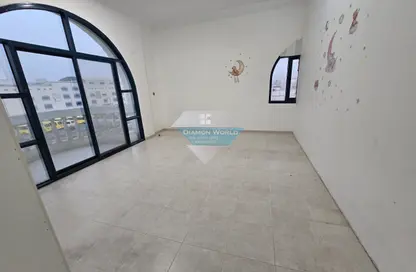 Apartment - 2 Bedrooms - 1 Bathroom for rent in Muroor Area - Abu Dhabi