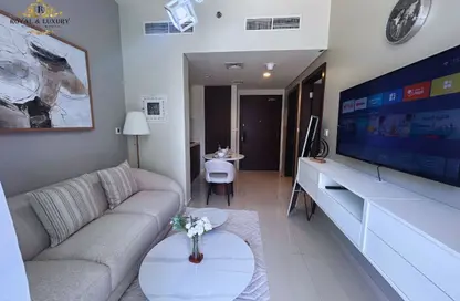 Apartment - 1 Bedroom - 1 Bathroom for rent in Vera Residences - Business Bay - Dubai