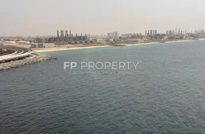 Apartment - 2 Bedrooms - 4 Bathrooms for sale in Apartment Building 5 - Bluewaters Residences - Bluewaters - Dubai