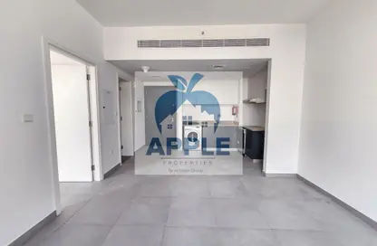 شقة - غرفة نوم - 1 حمام للايجار في ذا ريف 5 - ذا ريف - الجادة - الشارقة شقة - غرفة نوم - 1 حمام للايجار في ذا ريف 5 - ذا ريف - الجادة - الشارقة