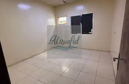 Labor Camp - Studio - 7+ Bathrooms for rent in Al Jurf Industrial 2 - Al Jurf Industrial - Ajman