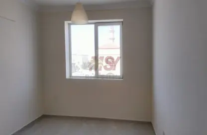 Empty Room image for: Apartment - 1 Bedroom - 2 Bathrooms for rent in Al Rawda - Ajman, Image 1