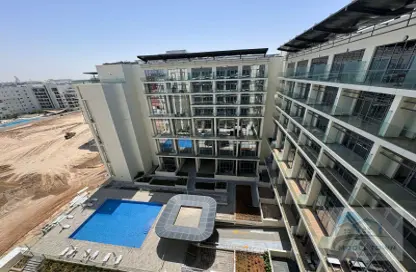 Apartment - 1 Bathroom for rent in Oasis Residences - Masdar City - Abu Dhabi