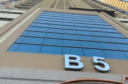 شقة - غرفة نوم - 2 حمامات للايجار في برج بارادايس ليك ب6 - ابراج بحيرة بارادايس - مدينة الإمارات - عجمان