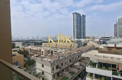 شقة - 2 غرف نوم - 3 حمامات للايجار في بن غاطي روز - منطقة 15 - قرية جميرا الدائرية - دبي