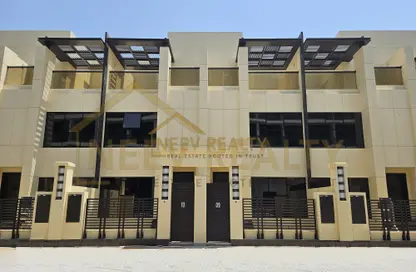 Townhouse - 3 Bedrooms - 4 Bathrooms for rent in District 14 - Jumeirah Village Circle - Dubai