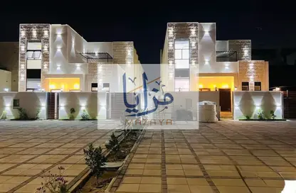 فيلا - 5 غرف نوم - 7 حمامات للبيع في الحليو 2 - الحليو - عجمان