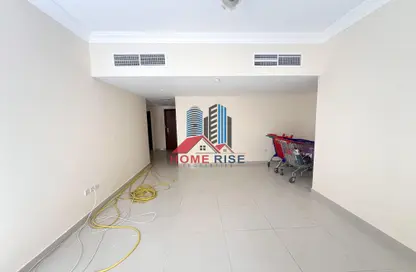 Apartment - 2 Bedrooms - 2 Bathrooms for rent in Muwaileh 29 Building - Muwaileh - Sharjah