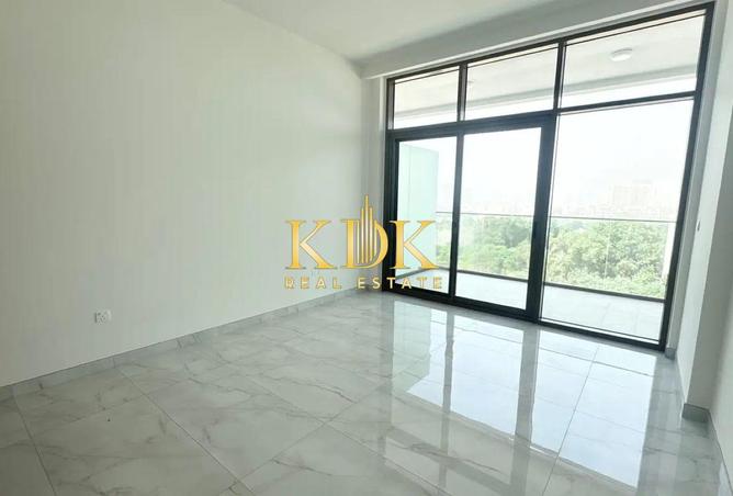 15570021 - Property Image 2