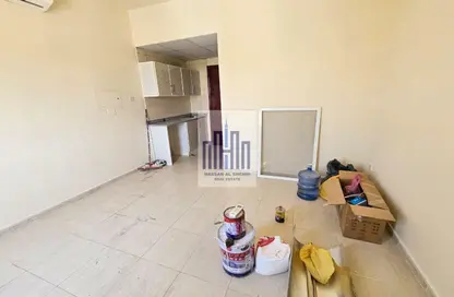 Apartment - Studio - 1 Bathroom for rent in Fire Station Road - Muwaileh - Sharjah
