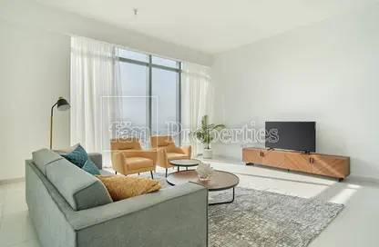 Living Room image for: Apartment - 2 Bedrooms - 3 Bathrooms for rent in Al Fattan Downtown - Al Satwa - Dubai, Image 1