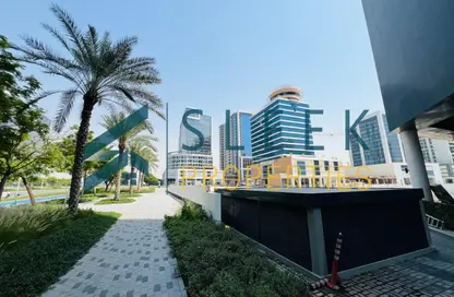 Office Space - Studio - 1 Bathroom for rent in Sobha Sapphire - Business Bay - Dubai