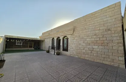 فيلا - 7 غرف نوم - 6 حمامات للايجار في العزرة - ضاحية الرقة - الشارقة
