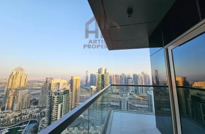 Balcony image for: Apartment - 3 Bedrooms - 3 Bathrooms for rent in No.9 - Dubai Marina - Dubai, Image 1