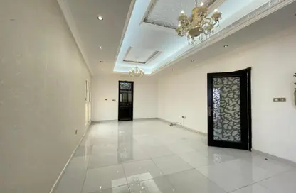 Villa - 6 Bedrooms for rent in Al Rawda 1 - Al Rawda - Ajman