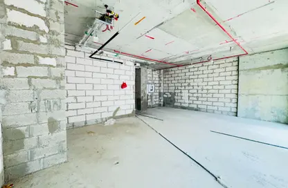Office Space - Studio - 1 Bathroom for rent in Binghatti Azure - Jumeirah Village Circle - Dubai