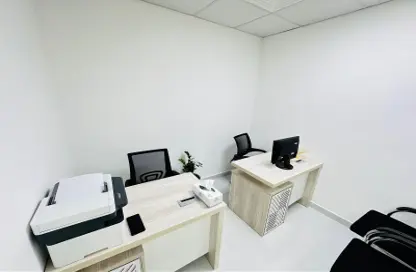 Office Space - Studio - 1 Bathroom for rent in Al Rigga - Deira - Dubai