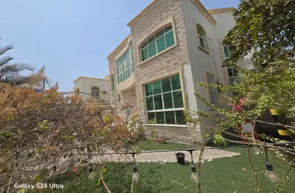 Villa - 5 Bedrooms - 7 Bathrooms for sale in Al Mowaihat 2 - Al Mowaihat - Ajman