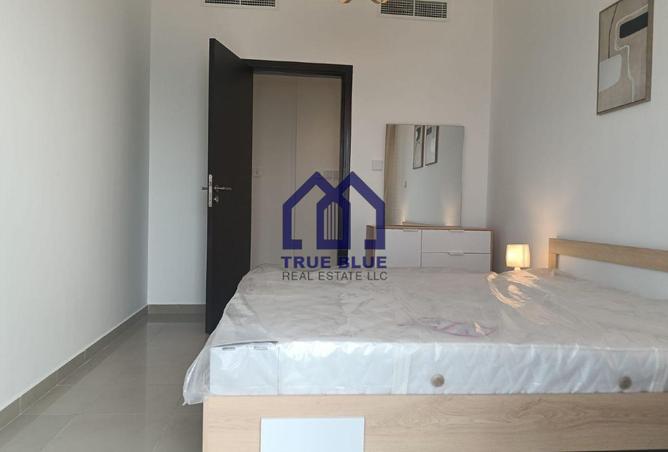 15953000 - Property Image 2