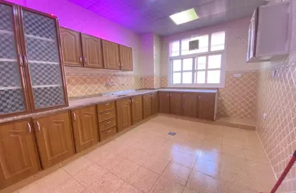 شقة - غرفة نوم - 1 حمام للايجار في فيلات مدينة خليفة آيه - مدينة خليفة أ - مدينة خليفة - أبوظبي