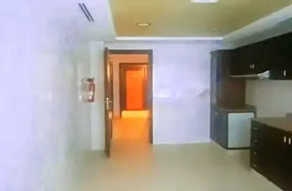 Apartment - 2 Bedrooms - 3 Bathrooms for rent in Blue Tower - Al Majaz 3 - Al Majaz - Sharjah
