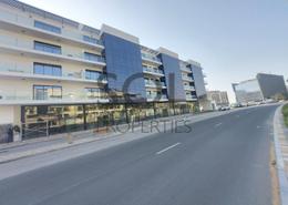 صورةمبنى خارجي لـ: متجر للبيع في بناية 88 - ارجان - دبي, صورة 1