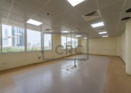 Fully Fitted | Half Floor | Main Road View