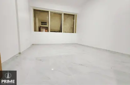 Apartment - 2 Bedrooms - 2 Bathrooms for rent in Al Muroor Building - Sultan Bin Zayed the First Street - Muroor Area - Abu Dhabi
