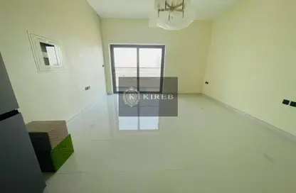 Empty Room image for: Apartment - 1 Bathroom for rent in Wavez Residence - Liwan - Dubai Land - Dubai, Image 1