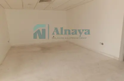 فيلا - 4 غرف نوم - 5 حمامات للايجار في قرية ليوا - منطقة مصلى العيد - الكرامة - أبوظبي
