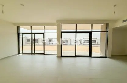 Villa - 5 Bedrooms - 6 Bathrooms for rent in Tilal Al Furjan - Al Furjan - Dubai