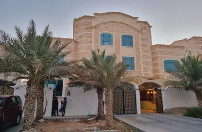 فيلا - 5 غرف نوم - 8 حمامات للايجار في مركز محمد بن زايد - مدينة محمد بن زايد - أبوظبي